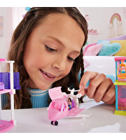 Barbie Mi̇ni̇ Barbi̇eland Araçlar HYF40