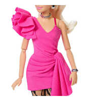 Barbie Deluxe Style Serisi Pembe Elbiseli Bebek JJN73