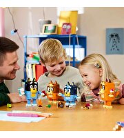 LEGO Bluey Parçalarla İnşa Edilen Bluey Ailesi 11217
