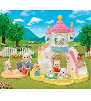 Sylvanian Families Anaokulu Havuzlu Şato
