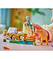 LEGO Friends At ve Tay Römorku 42695