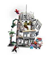 LEGO Marvel Örümcek Adam ve Hulk’ın Destansı Çarpışması 76350