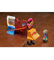 Hot Wheels Skate Parmak Kaykay Macerasına Başlangıç Seti Donut Skatepark