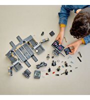 LEGO® DC Batman Batcave: Riddler Karşılaşması 76183