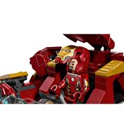 LEGO Marvel Efsanevi Savaş: Hulkbuster, Hulk'a Karşı 76343