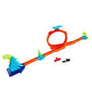 Hot Wheels Stunt Trucks Akrobatik Yarış Pisti Oyun Seti JHK78