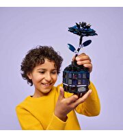 LEGO Wednesday Siyah Yıldız Çiçeği 76784
