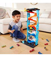 Hot Wheels Heyecanlı Yarış Kulesi HKX43