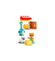 LEGO Duplo Çiftlik Traktörü ve Hayvan Bakımı 10950