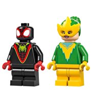 LEGO Marvel Spin ve Electro Dinozor Aracı Takibi 11198