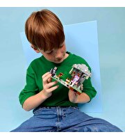 LEGO Minecraft Solgun Bahçe 21586