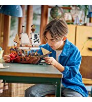 LEGO Creator 3’ü 1 Arada İkonik Korsan Gemisi 31387