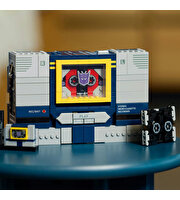 LEGO Icons Transformers: Soundwave 10358
