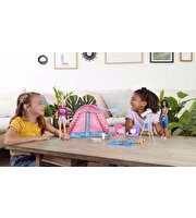 Barbie Malibu ve Brooklyn Kampta Oyun Seti HGC18