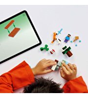 LEGO Minecraft Steve’in Tayga Macerası 21583