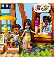 LEGO Friends Aile Tatil Köyü 42673