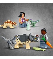 LEGO Jurassic World Yavru Dinozor Kurtarma Merkezi 76963