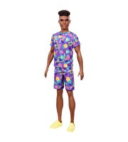 Barbie Yakışıklı Ken Bebekler Mor Tişört ve Şort Takımlı GRB87
