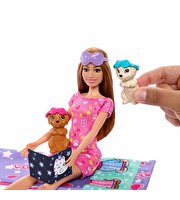 Barbie ve Köpekçikleri Pijama Partisi Oyun Seti HXN01