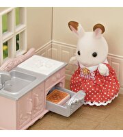 Sylvanian Families Kırmızı Çatılı Başlangıç Evi