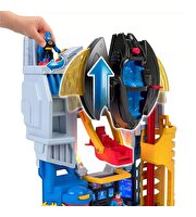 Imaginext DC Super Friends Ultimate Headquarters Sesli ve Işıklı Macera Oyun Seti HNW08