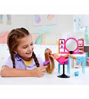 Barbie Muhteşem Kuaför Oyun Seti HKV00