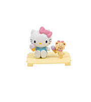 Hello Kitty ve Oyun Arkadaşı Sürpriz Figür