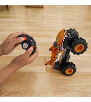 Hot Wheels Monster Trucks 1:24 Tiger Shark Uzaktan Kumandalı Araba HNV03