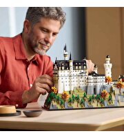 LEGO Architecture Neuschwanstein Şatosu 21063