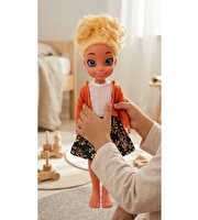 Sesli ve Şarkı Söyleyen Laura Cool Girl 45 Cm