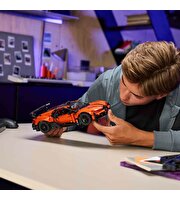 LEGO Technic Bugatti Chiron Pur Sport Hiper Araba 42222