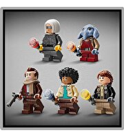 LEGO Star Wars: Skeleton Crew Onyx Cinder Uzay Aracı Seti 75374