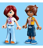LEGO Friends Tek Boynuzlu At Pasta Dağıtım Arabası 42675