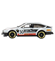 Hot Wheels Vintage Premium Arabalar Alfa Romeo Gtv6 30 JKY30