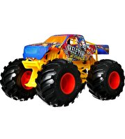 Hot Wheels Trucks 1:24 Arabalar Skeleton Crew HWG79