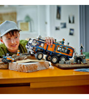 LEGO City Kutup Kaşifi Laboratuvar Kamyonu 60471