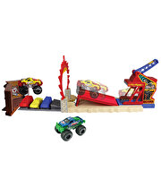 Express Wheels Monster Truck Aksiyon Oyun Seti 12 Parça