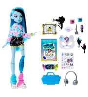 Monster High Güzellik Sırları Serisi 2 Frankie Stein Bebek JMG73