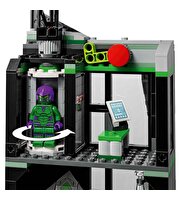 LEGO Marvel Örümcek Adam Oscorp’a Karşı 76324
