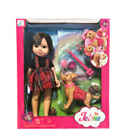 Jelena Bebek Köpeğiyle Gezmede