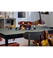 Lego Wednesday Thing's Apartment 76785