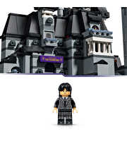 LEGO Wednesday Nevermore Akademisi 76788