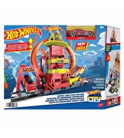 Hot Wheels Çember Pistli İftaiye İstasyonu HKX41