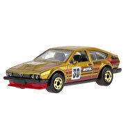 Hot Wheels The Hot Ones Arabalar Alfa Romeo Gtv6 3.0 JKX49