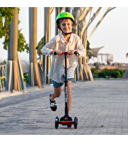 SmarTrike Xtend Büyüyebilen Ride On Scooter Turuncu