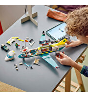 LEGO City Acil Hava Ambulans Uçağı 60465