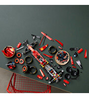 LEGO Technic Ferrari SF-24 F1 Araba 42207
