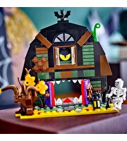 LEGO Iconic Cadılar Bayramı Ahırı 40721