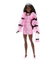 Barbie Deluxe Style Serisi Metalik Pembe Elbiseli Bebek JJN75