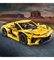 LEGO Technic Chevrolet Corvette Stingray 42205
